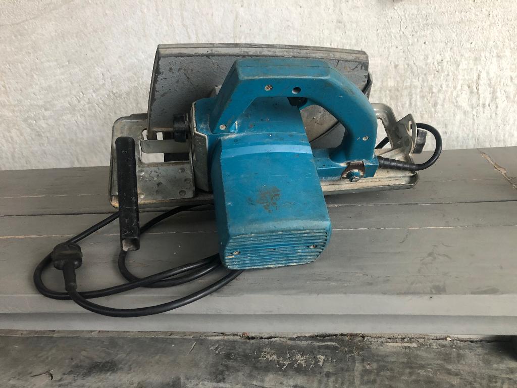 Scie circulaire à main Bosch, 1200 watts ou plus, 70 mm ou plus, Enlèvement, Utilisé