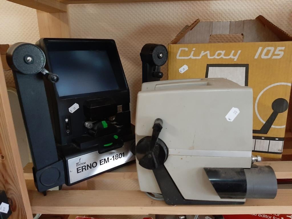 Lot appareils Super 8, lecteurs dias et autres, Ophalen