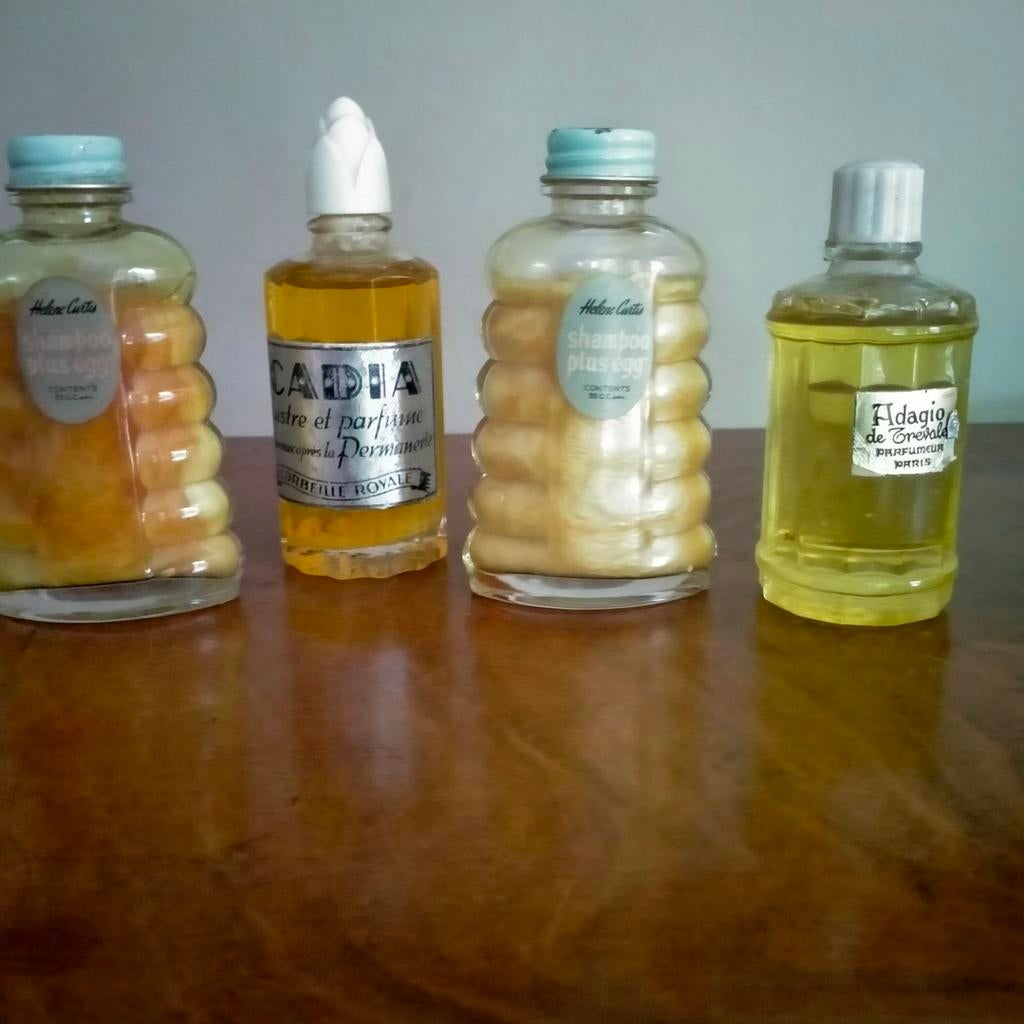 Mooie, oude gevulde parfum- en shampooflesjes., Verzamelen, Ophalen, Zo goed als nieuw