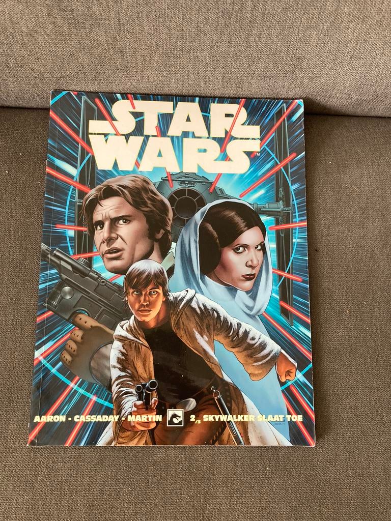 Nieuw Star Wars Skywalker slaat toe deel 2, Ophalen of Verzenden, Nieuw, Boek of Poster