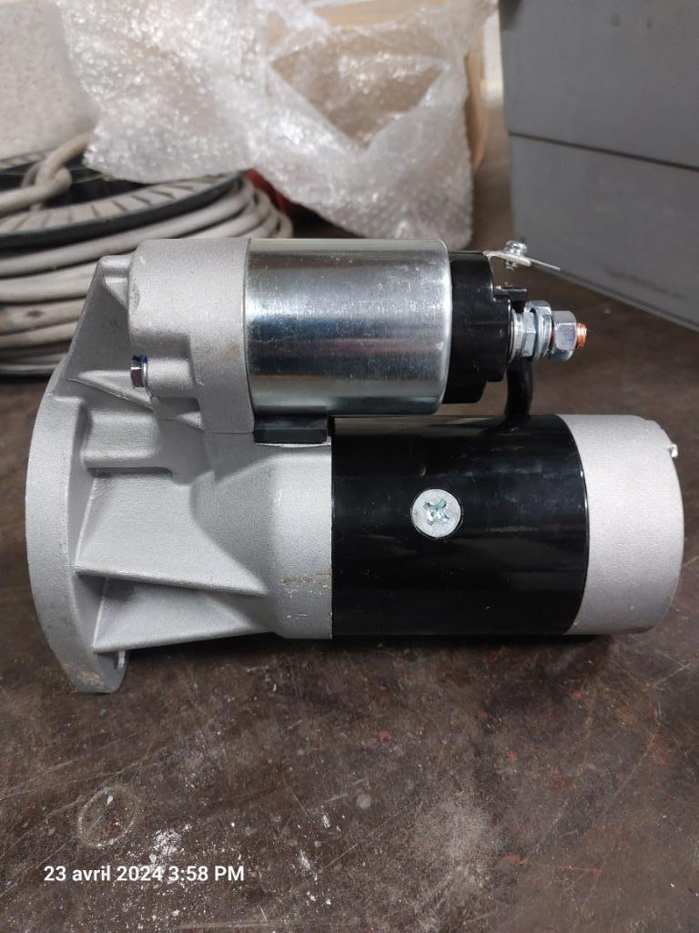 Démarreur NISSAN MITSUBISHI FORD, Enlèvement, Neuf, Mitsubishi