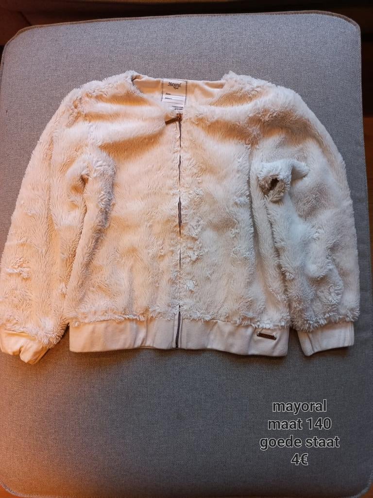 Vestje 140, Kinderen en Baby's, Kinderkleding | Maat 140, Ophalen, Gebruikt, Meisje, Trui of Vest