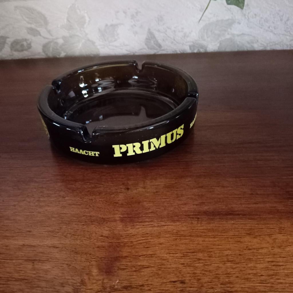 Cendrier Primus Haacht, Enlèvement