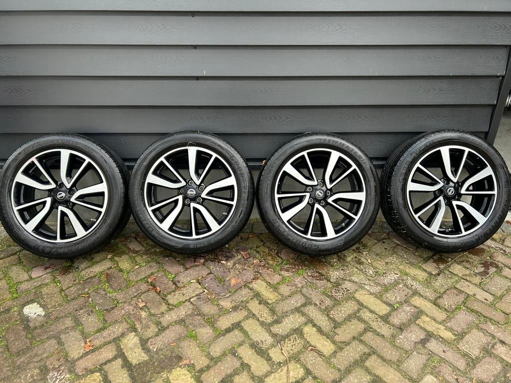 19” originele Nissan Qashqai Tekna velgen J10 J11, Band(en), Ophalen, 19 inch, Zomerbanden