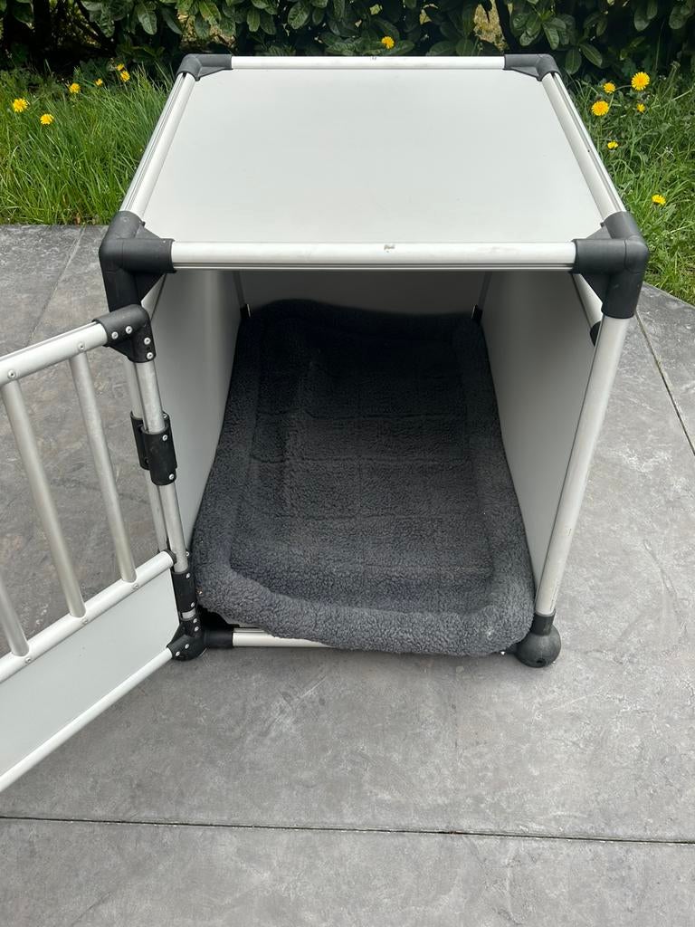 Autobench, Dieren en Toebehoren, Ophalen, Zo goed als nieuw