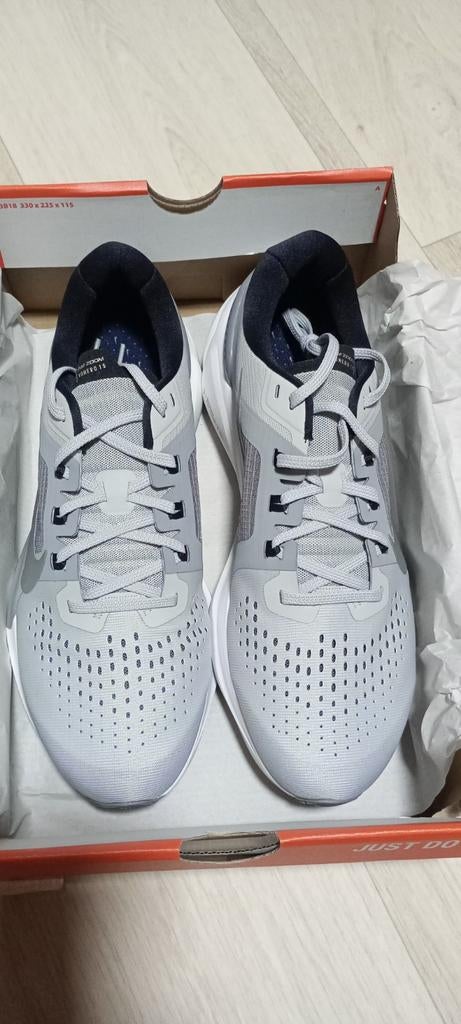 Nike Vomero, Ophalen, Nieuw