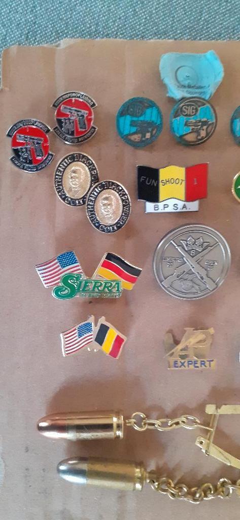 pins en sleutelhangers, militair en wapens, Verzamelen, Ophalen of Verzenden, Landmacht, Lintje, Medaille of Wings