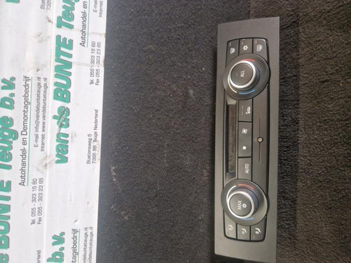 Kachel Bedieningspaneel van een BMW 1-Serie, Ophalen of Verzenden, 3 maanden garantie, Gebruikt, BMW