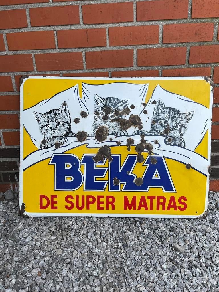 Beka emaillebord 1951, Enlèvement, Comme neuf