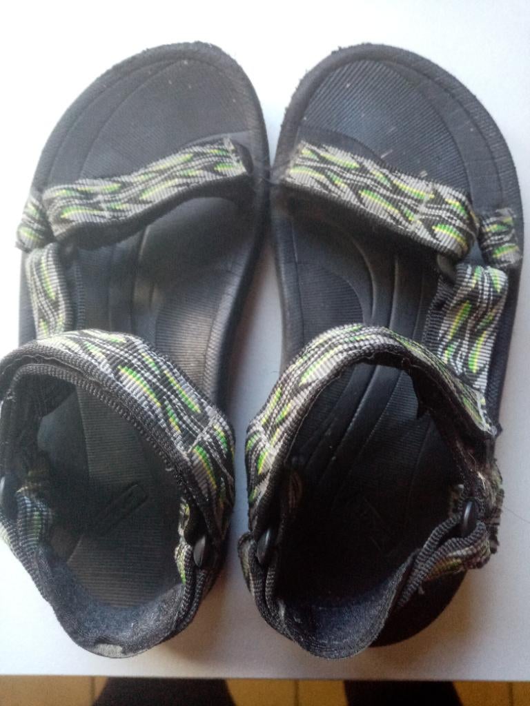 Teva sandalen, Jongen of Meisje, Overige typen, Ophalen of Verzenden, Zo goed als nieuw