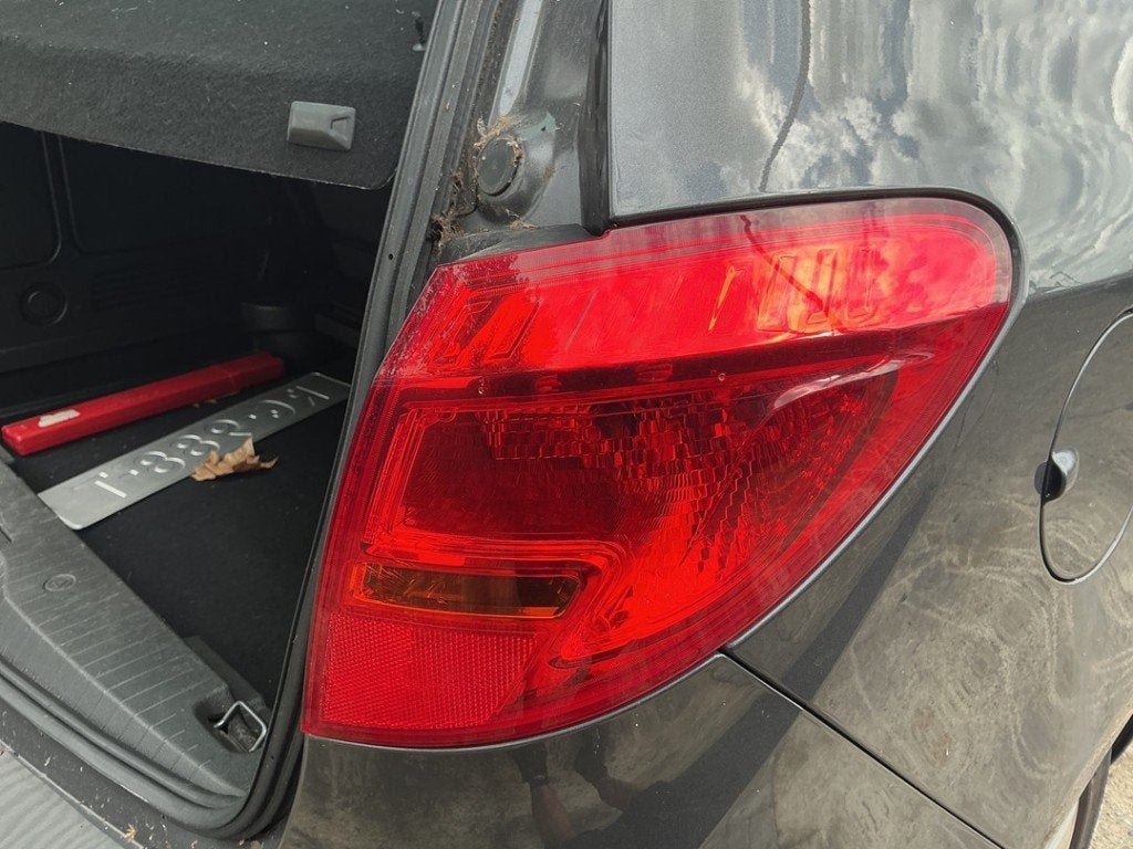 FEU ARRIÈRE DROIT Opel Meriva (B) (|13307494|), Opel, Opel Automobile GmbH, Utilisé, Kontakt-opel@opel.com