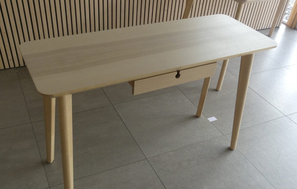 Bureau avec tirroir, 118x45 cm, Huis en Inrichting, Bureaus, Ophalen, Demontabel, Zo goed als nieuw