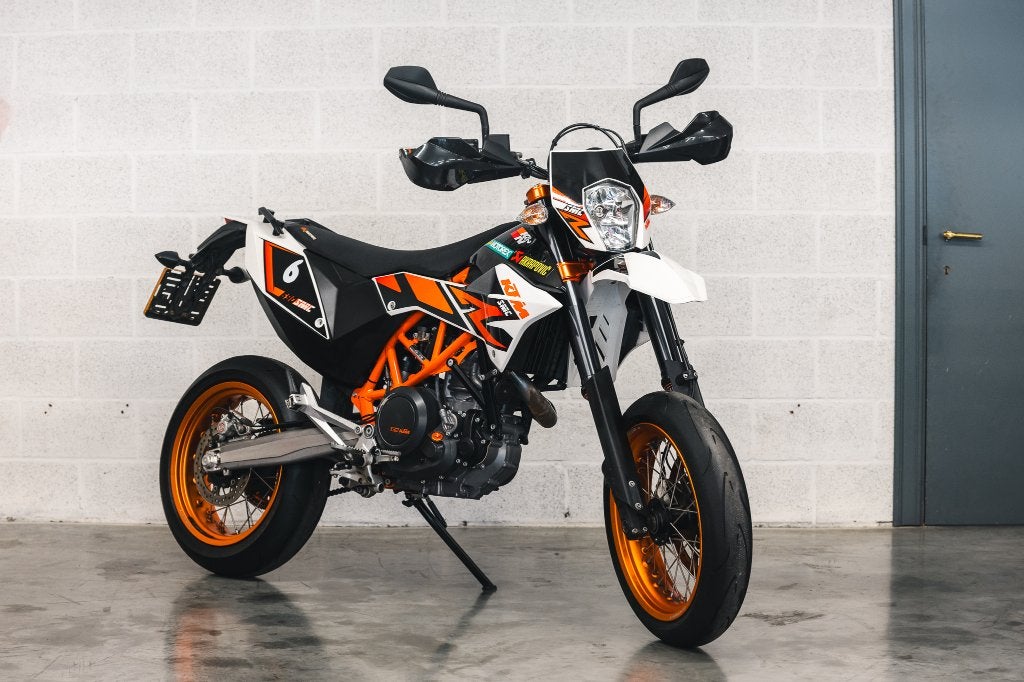 KTM 690 SMC R SUPERMOTO 2016, Motoren, Occasion, Bedrijf, 690 cc, Handgeschakeld