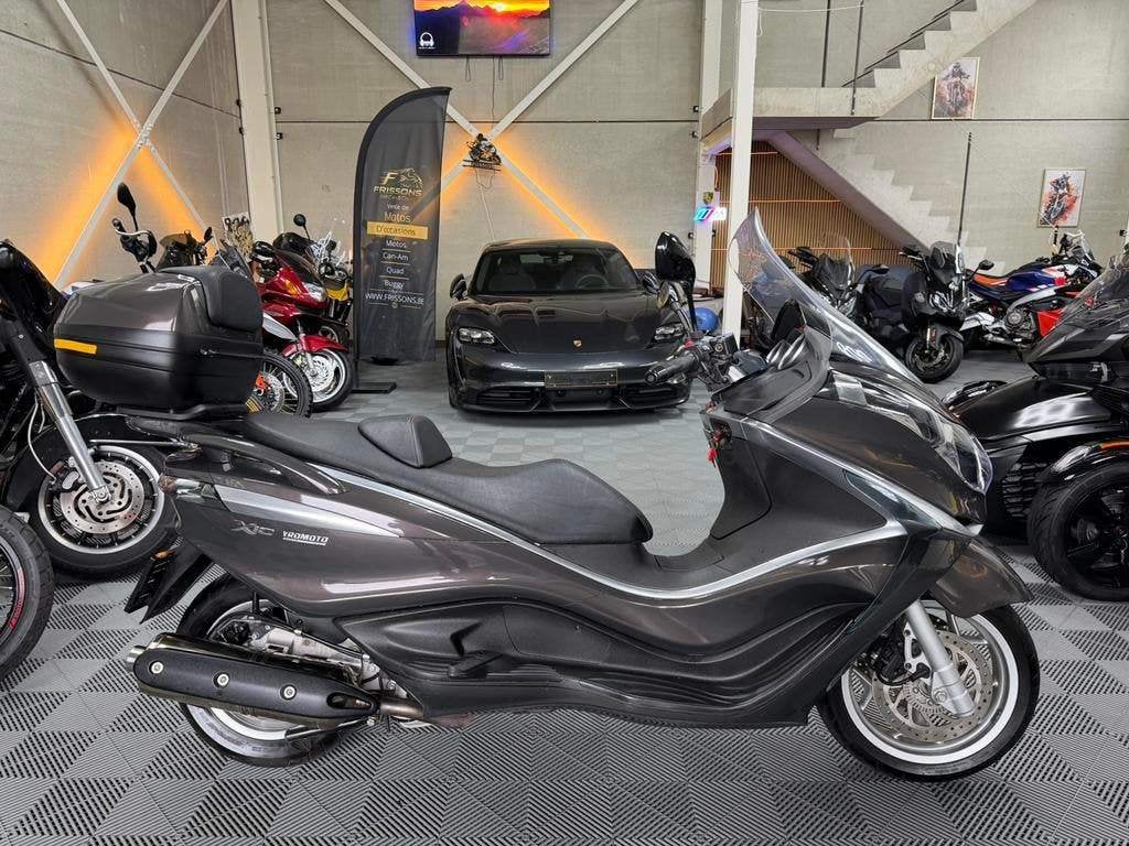 PIAGGIO X10 500cc * GARANTIE * CT OK, Motoren, Occasion, Minimaal motorrijbewijs A2, Automaat, Sport