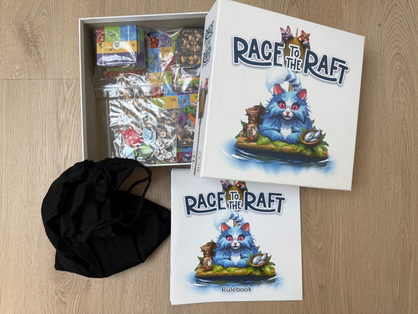 Race to the raft, Ophalen, Zo goed als nieuw