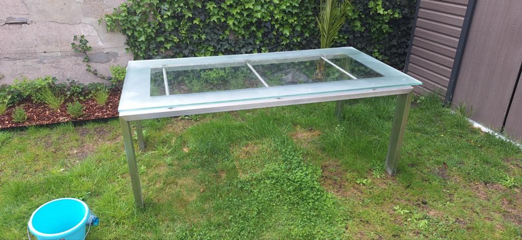 Eettafel binnen of buiten, Huis en Inrichting, Tafels | Eettafels, Ophalen, Glas