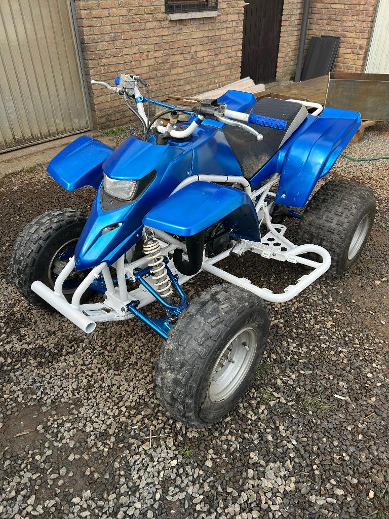 Yamaha blaster 200, Motos, 1 cylindre, 200 cm³