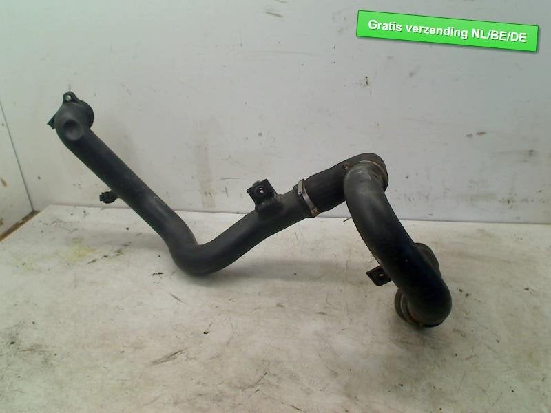 INTERCOOLER PIPE Fiat Doblo Cargo (263) (518320890E), FCA Germany GmbH, IPC D1-09 Bahnhofsplatz
65423  Rüsselsheim am Main, DE