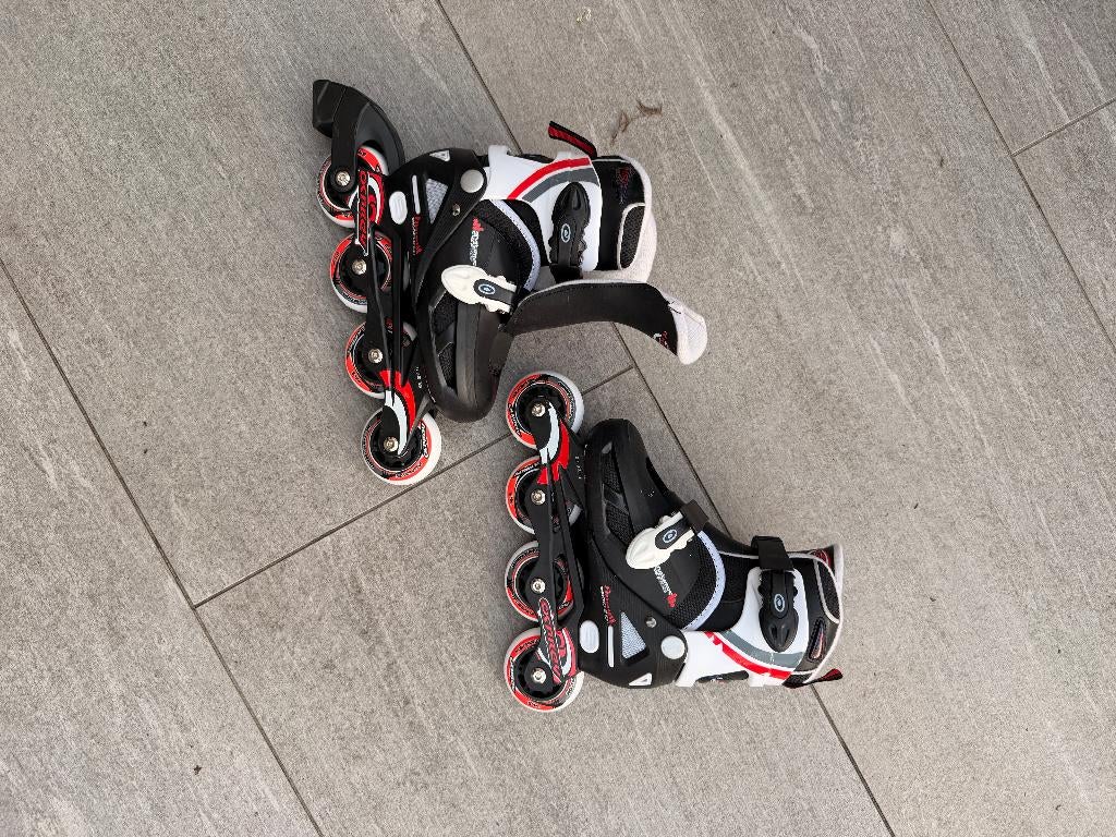 Rollerblades enfant, Autres marques, Rollers 4 roues en ligne, Réglable, Comme neuf