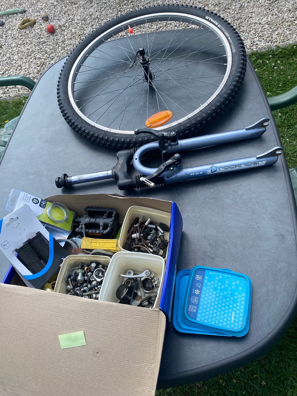 Lot de pieces et accessoires VTT 26 pouces, Enlèvement, Comme neuf