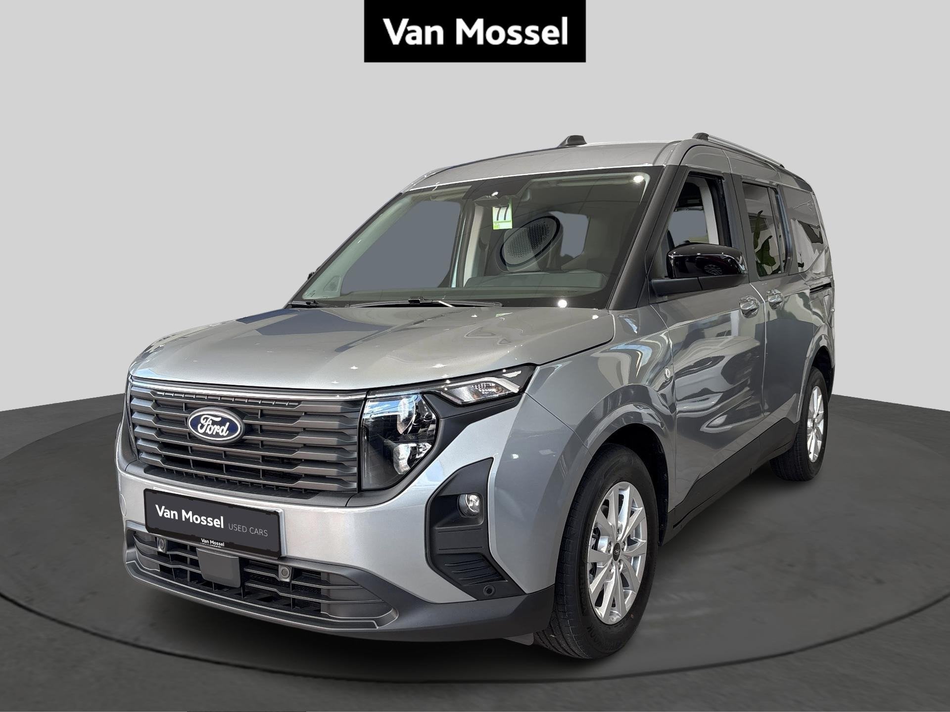 Ford Courier Tourneo Titanium - Winterpack - Carplay - 5y ga, Automaat, Stof, Gebruikt, Bedrijf