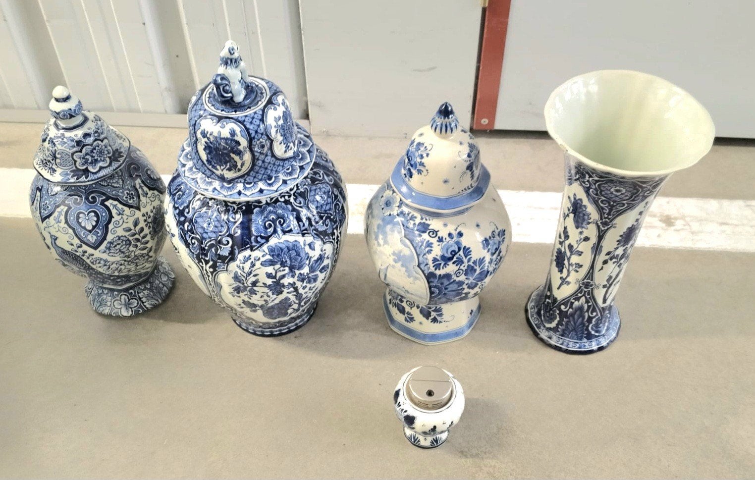 Série de vase Delft, Antiquités & Art, Enlèvement