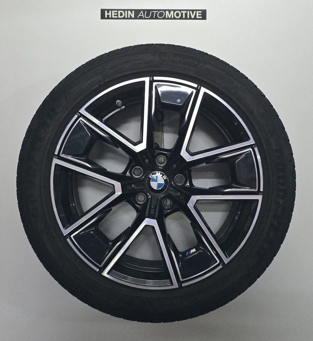 BMW i4 + 4 Serie (G26)  Styling 858M  N/RFT + RDCi Winter, Gebruikt, -, -, Banden en Velgen