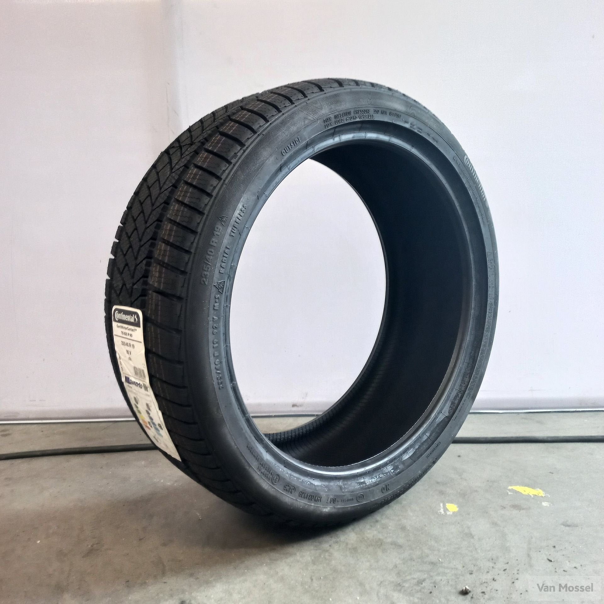 Continental ContiWinterContact TS830P 235/40/R19 92V, Auto-onderdelen, 19 inch, Gebruikt, -, -
