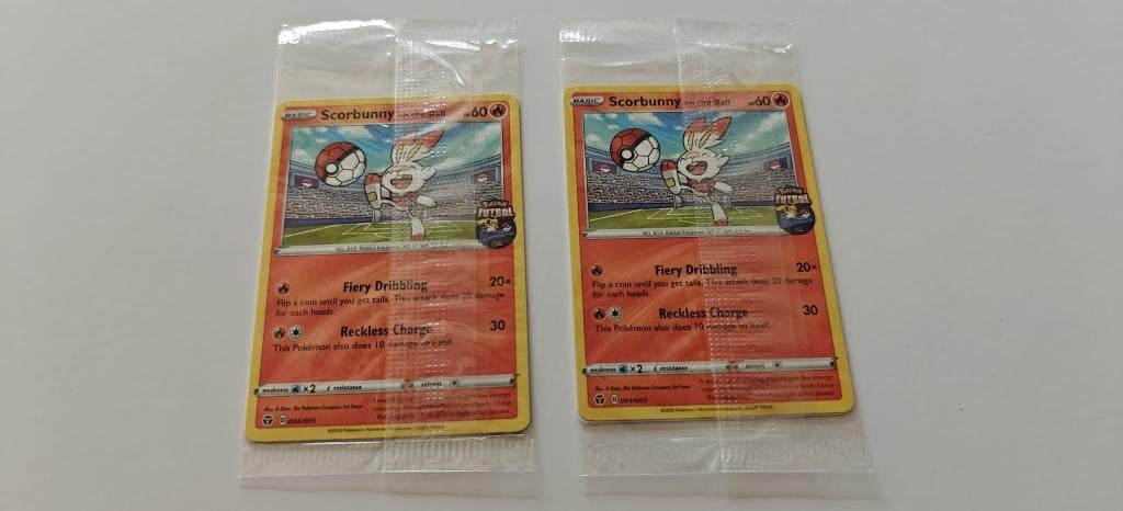 Scorbunny on the ball Sealed, Enlèvement ou Envoi, Neuf, Cartes en vrac