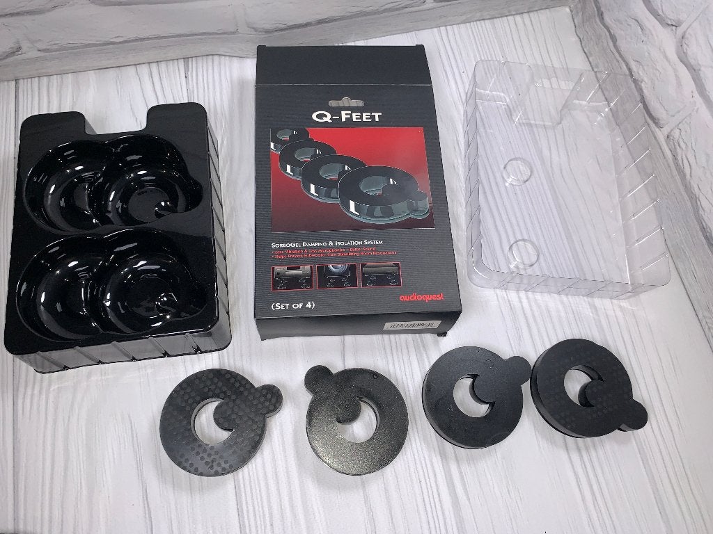 AudioQuest Q-Feet trillingsdempers, Verzenden, Gebruikt