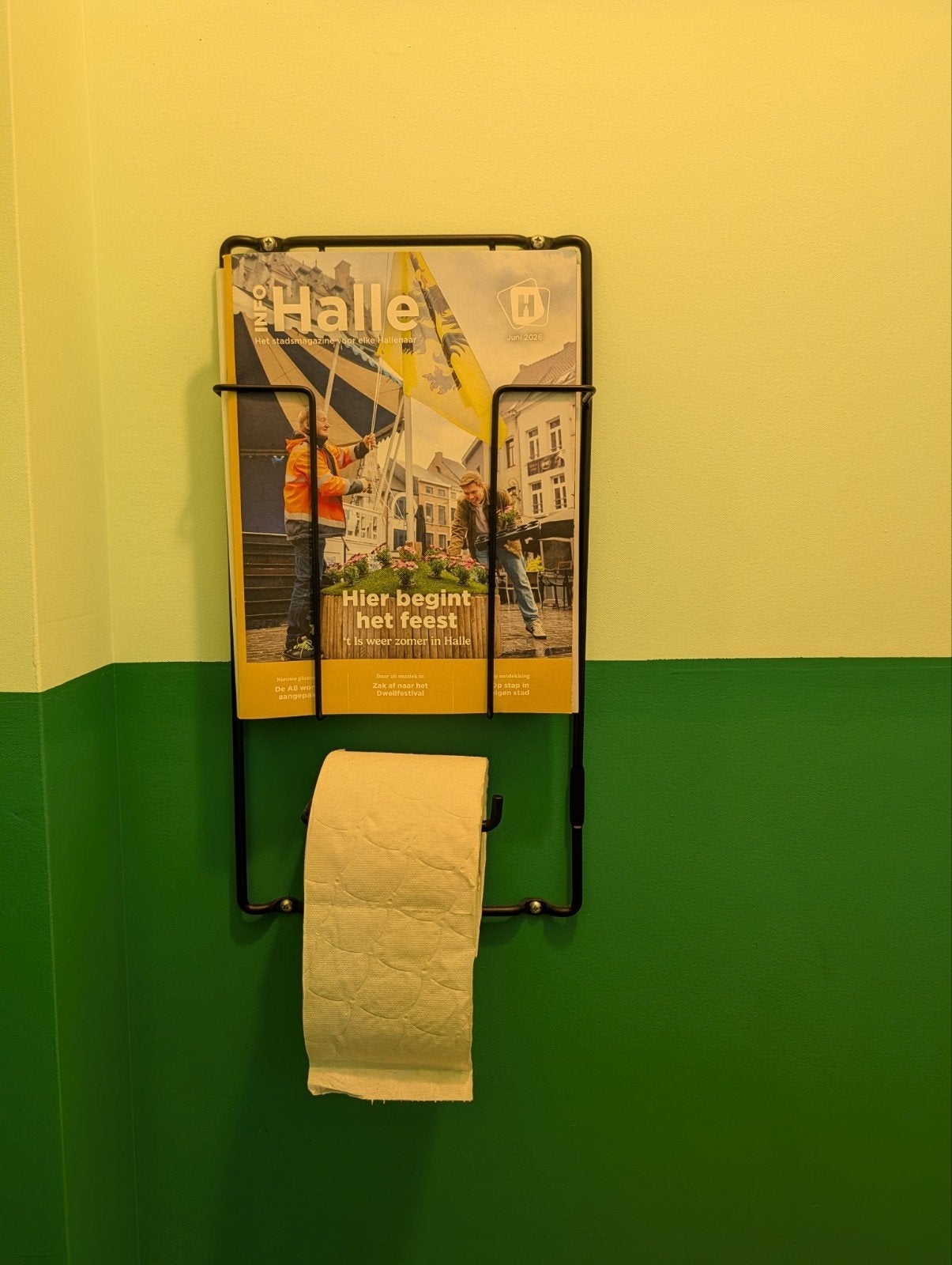 porte-rouleaux avec porte-revues, Enlèvement