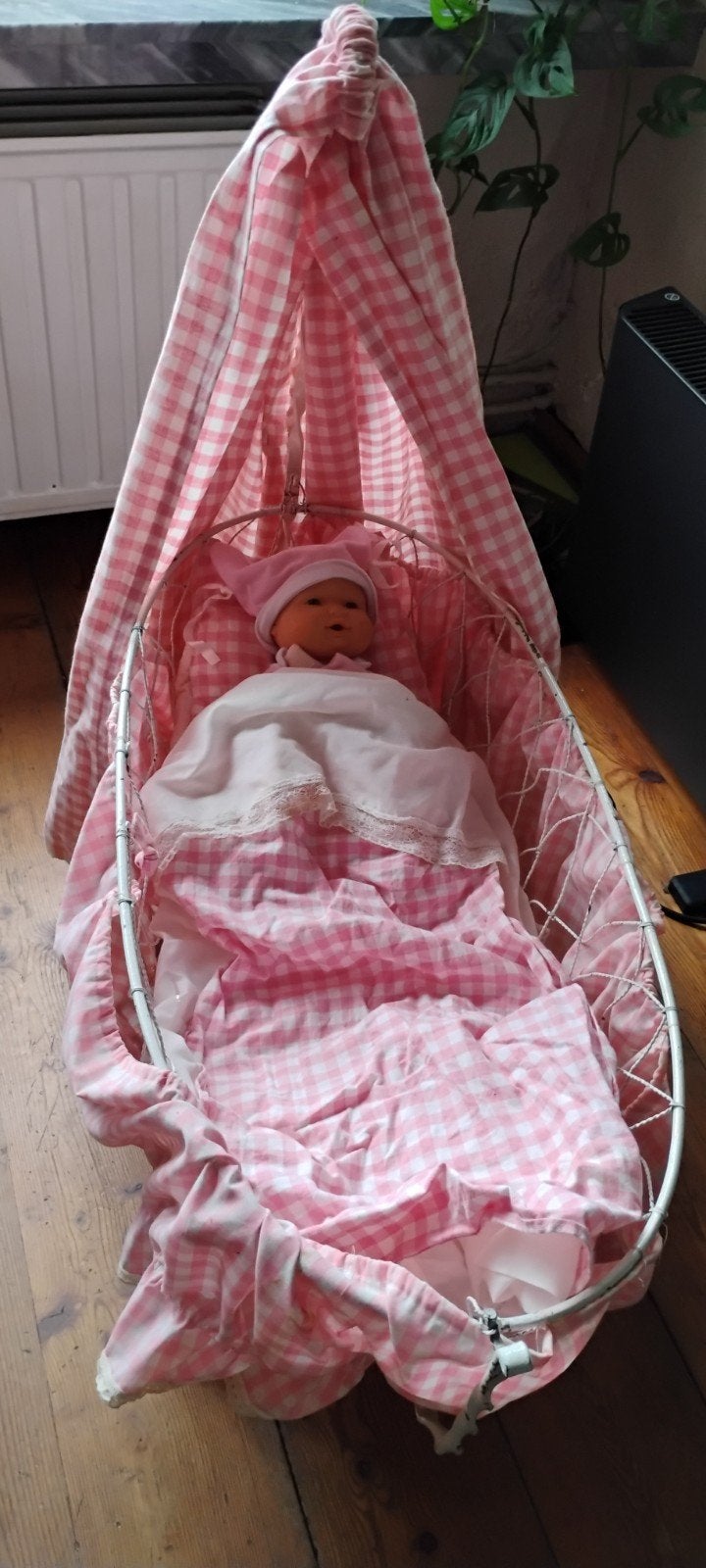 Antieke vintage ijzeren  poppen wieg, Enlèvement