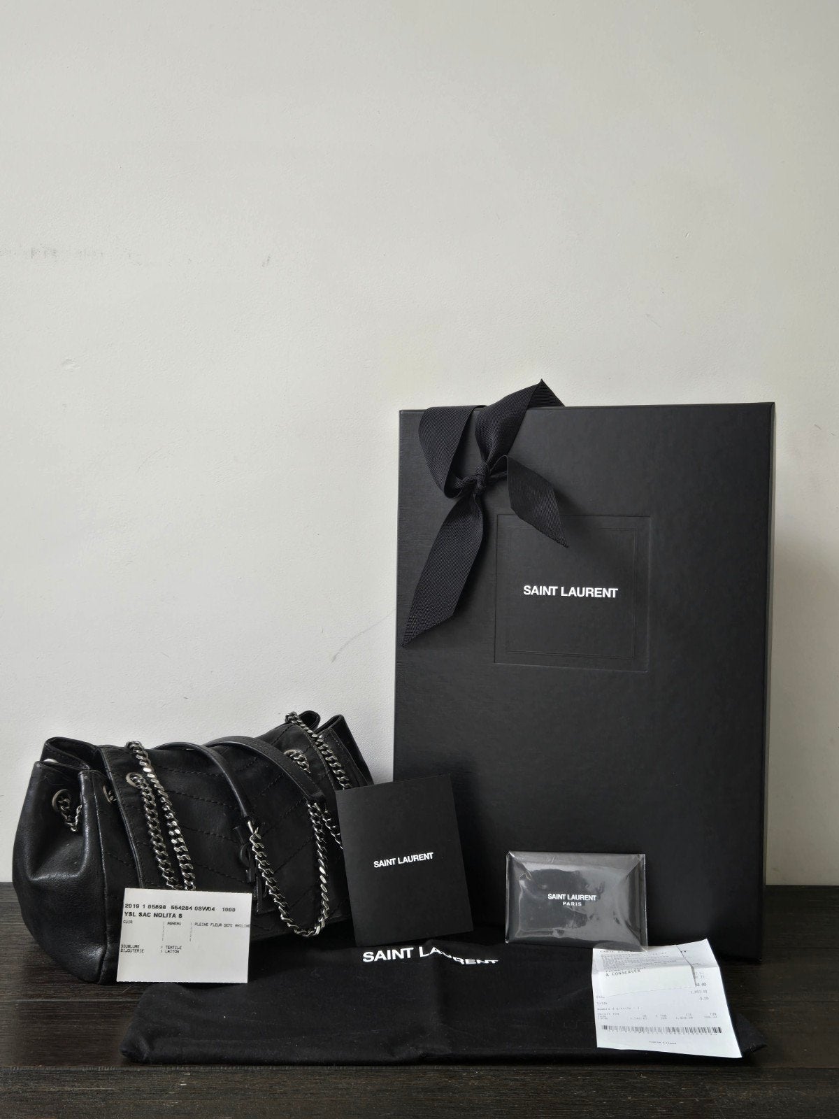 Saint Laurent Nolita Small - noir - version spéciale, Bijoux, Sacs & Beauté, Enlèvement, Utilisé, Noir, Sac à main