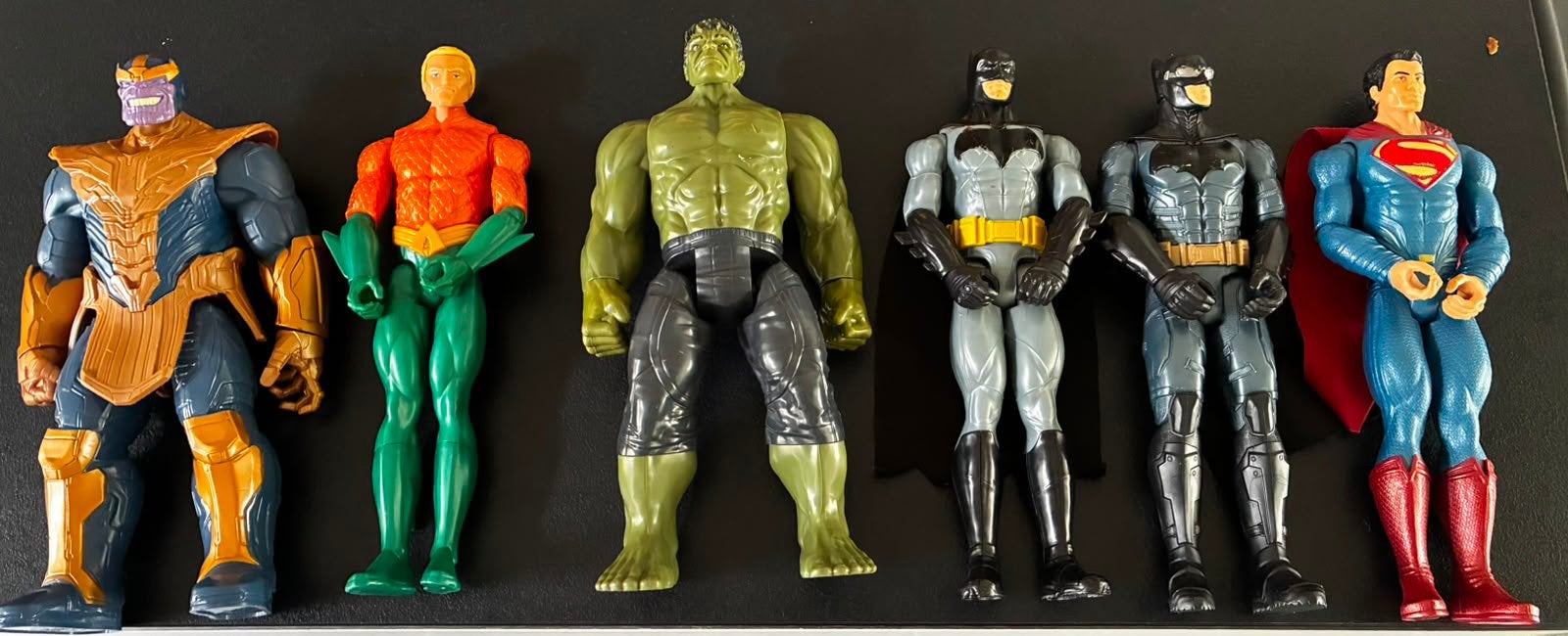 Set van 18 speelgoed actiefiguren superhelden, Ophalen, Gebruikt