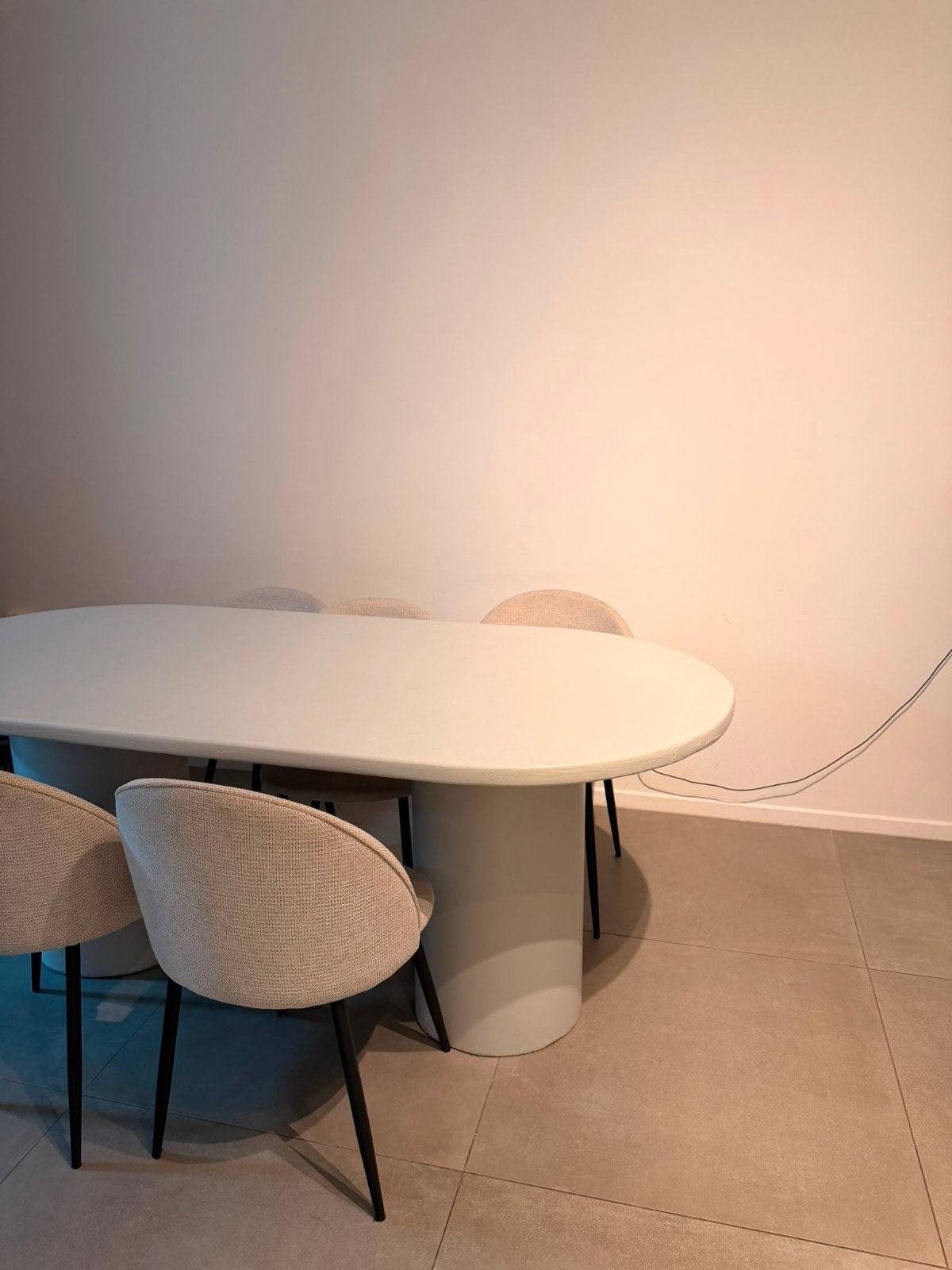 Mortex betonlook tafel, Huis en Inrichting, Tafels | Eettafels, Ophalen