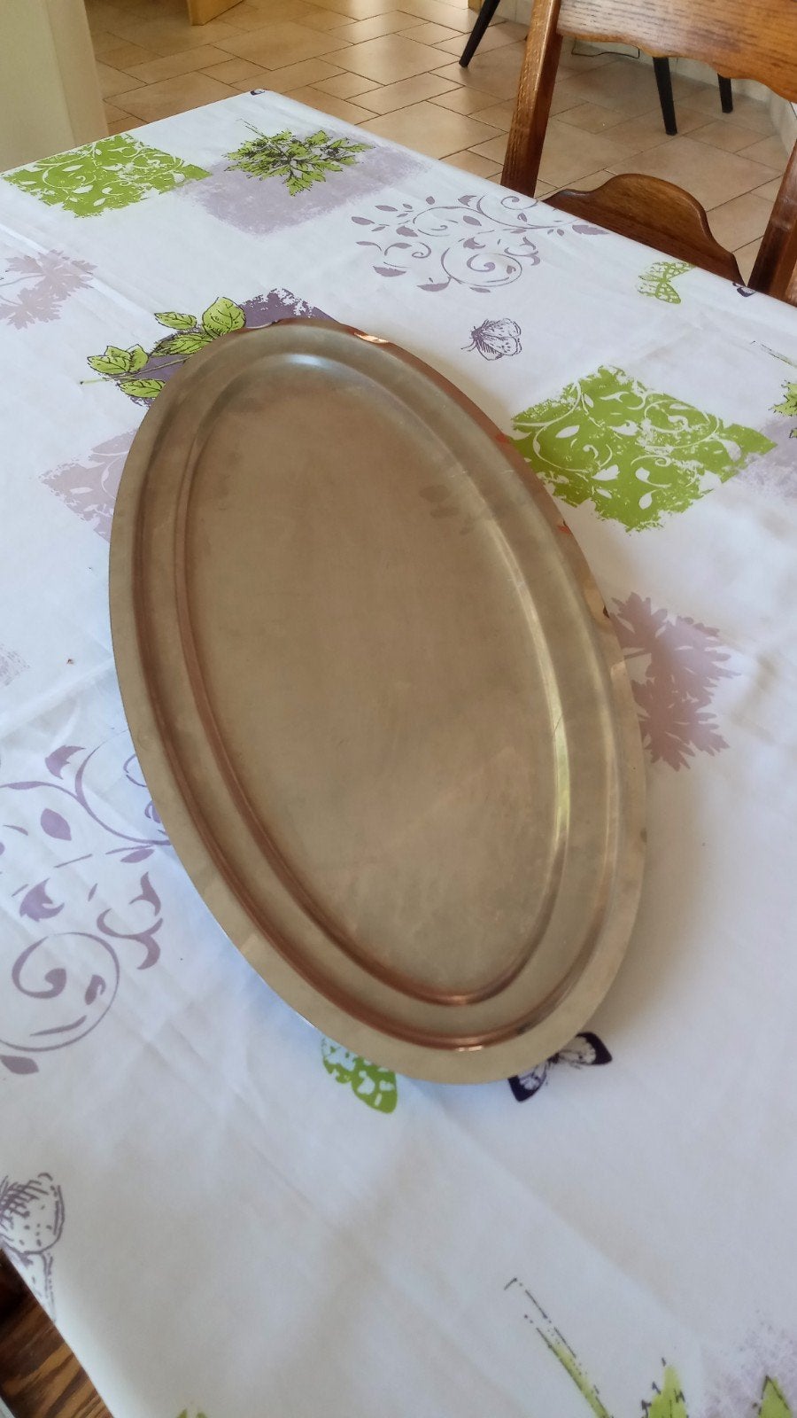 plat a saumon inox  vinted 60cm sur 27cm, Maison & Meubles, Enlèvement ou Envoi, Plat de service, Comme neuf, Métal