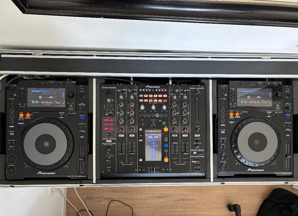 Pioneer DJ-set te koop – 2x CDJ-900NXS + DJM-2000NXS, Muziek en Instrumenten, Dj-sets en Draaitafels, Ophalen, Zo goed als nieuw