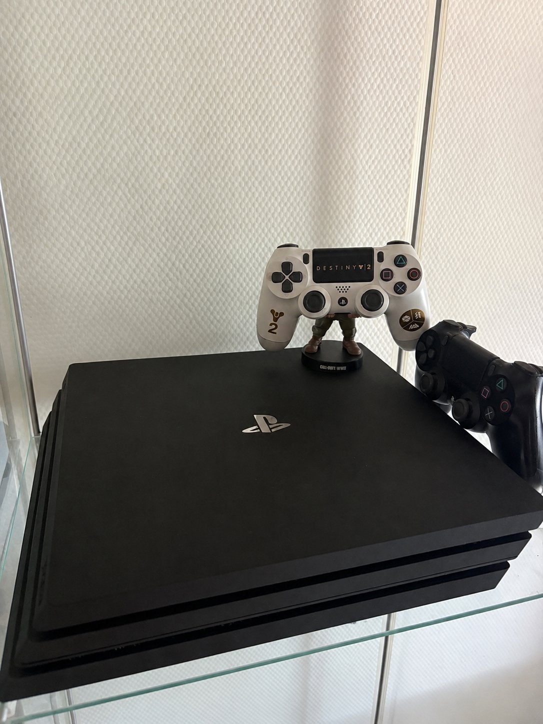 Playstation 4 pro 1tb, Games en Spelcomputers, Spelcomputers | Sony PlayStation 4, Ophalen, Zo goed als nieuw, Met 2 controllers