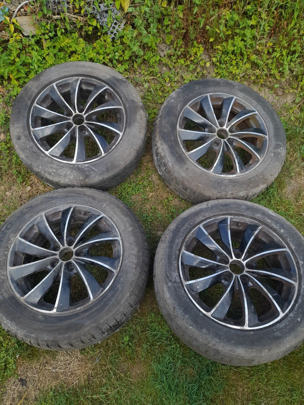 Roue à vendre, Autos : Pièces & Accessoires, Pneus & Jantes, Enlèvement, Pneu(s)