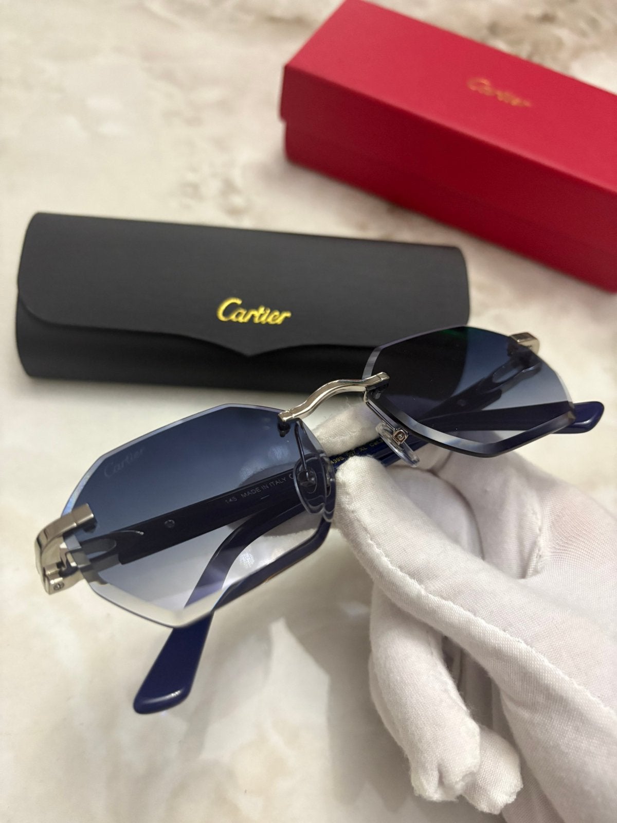 Lunettes de soleil cartier, Bijoux, Sacs & Beauté, Enlèvement ou Envoi, Comme neuf, Lunettes