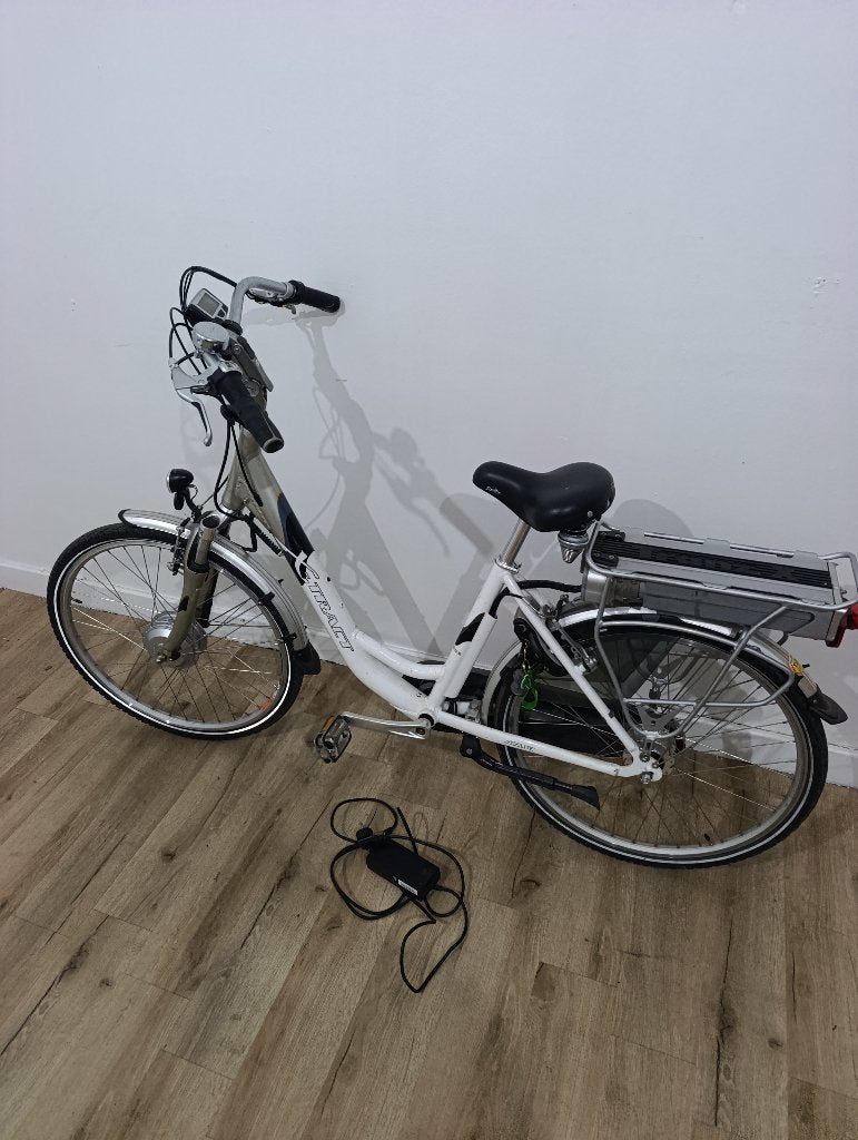damesfiets elektrisch x-tract €150 Baterij kapot, Enlèvement, Utilisé