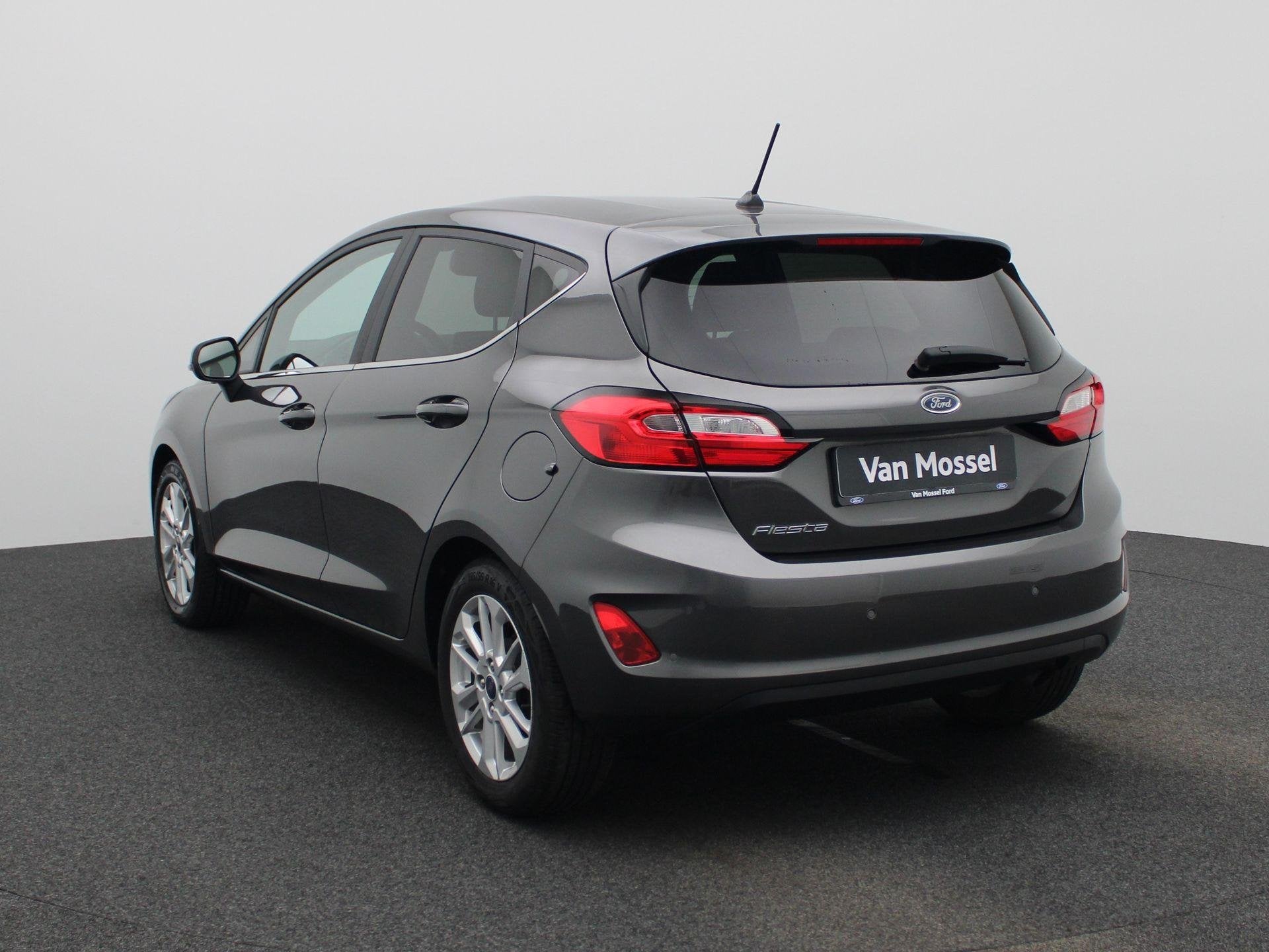 Ford Fiesta 1.0i EcoBoost 74kW Titanium, Auto's, Voorwielaandrijving, Stof, Gebruikt, Euro 6