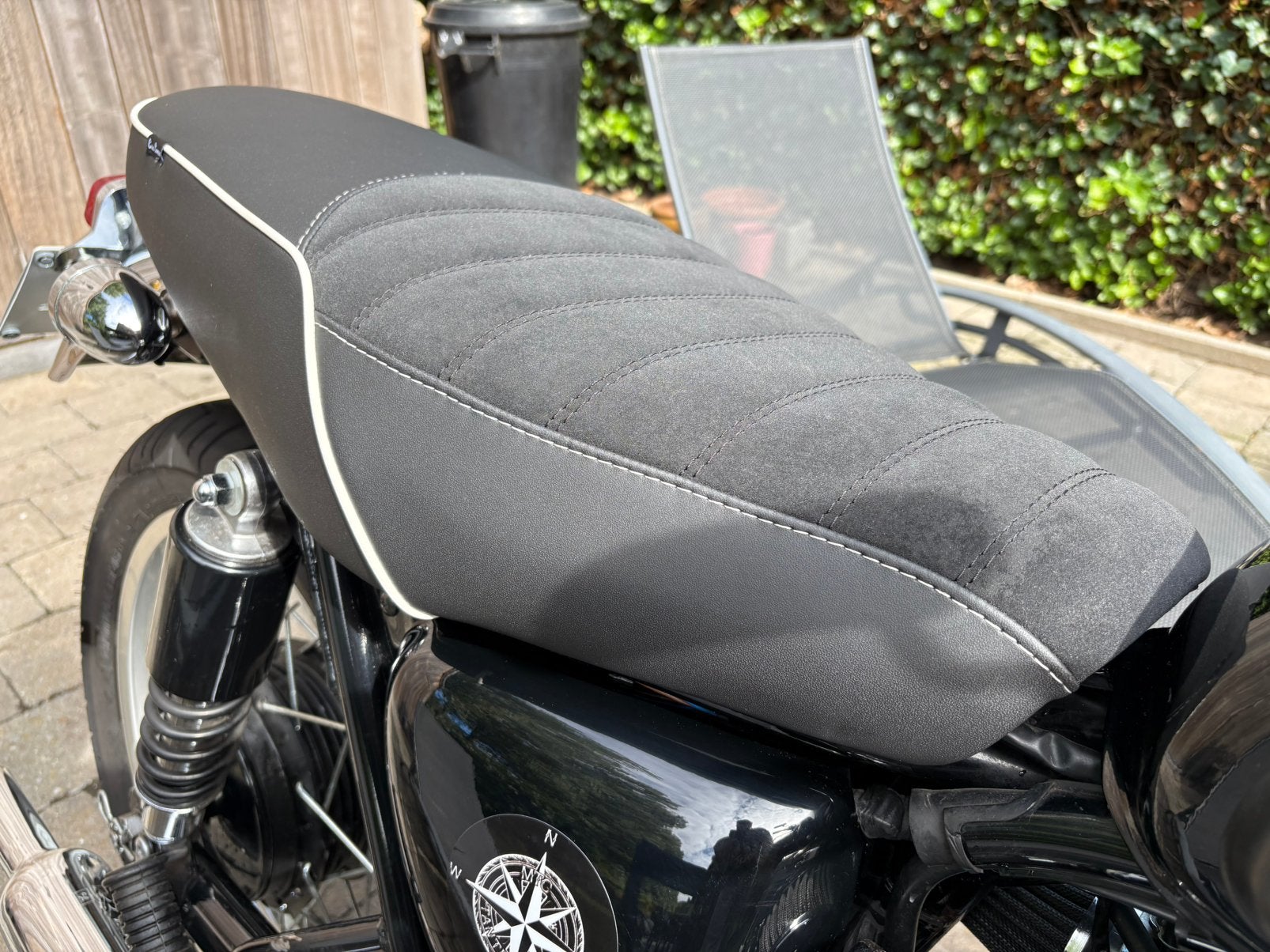Siège Kawasaki W650 Cuir Concept personnalisé, Enlèvement ou Envoi, Neuf