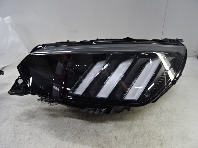 PHARE / OPTIQUE AVANT GAUCHE Peugeot 208 II (UB / UH / UP), Kontakt-peugeot@peugeot.com, Utilisé, Peugeot Deutschland GmbH, Bahnhofsplatz
65423  Rüsselsheim, DE