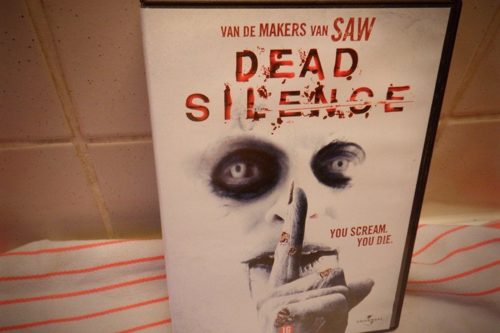 DVD Dead Silence., CD & DVD, DVD | Horreur, Comme neuf, Occulte, Suppléments, À partir de 16 ans, Anglais, Français, Néerlandais