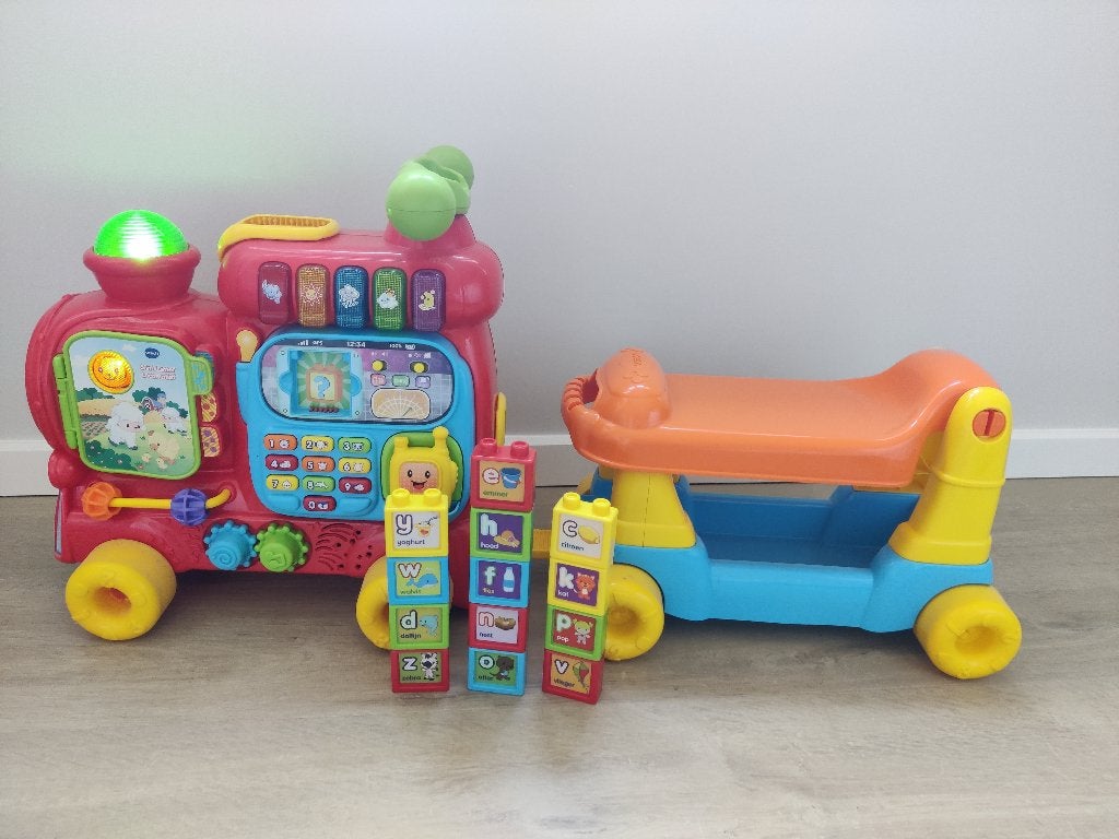 VTech trein, Kinderen en Baby's, Ophalen, Gebruikt, 6 maanden tot 2 jaar