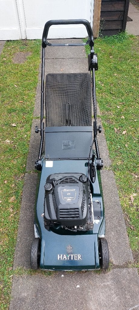 Grasmaaier Hayter Harrier 48   rolaandrijving, Tuin en Terras, Ophalen, Cirkelmaaier, Gebruikt, Benzine-grasmaaier