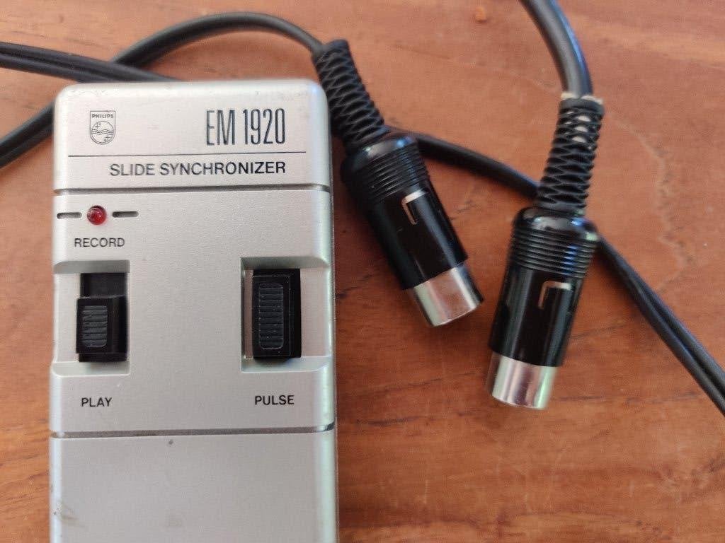 slide synchronizer - dia synchroneren, TV, Hi-fi & Vidéo, Télécommandes, Enlèvement ou Envoi, Utilisé, Originale