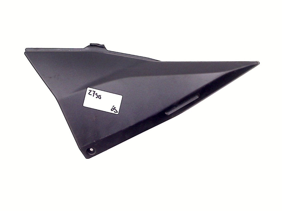 COQUE CÔTÉ DROIT Kawasaki Z 750 2003-2006 (Z750 ZR750J-K), Dhr. S. di Majo, Utilisé, Info@cama-motorparts.nl, P.J. Troelstraweg 8 8
3144 CX  MAASSLUIS, NL