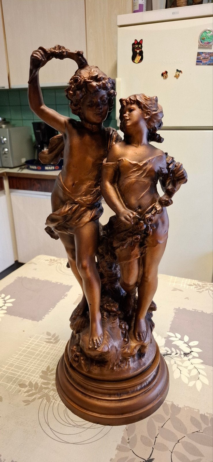 Groot klassiek beeld "La fête des fleurs" naar Auguste Morea, Antiek en Kunst, Ophalen, Klassiek, Beeld